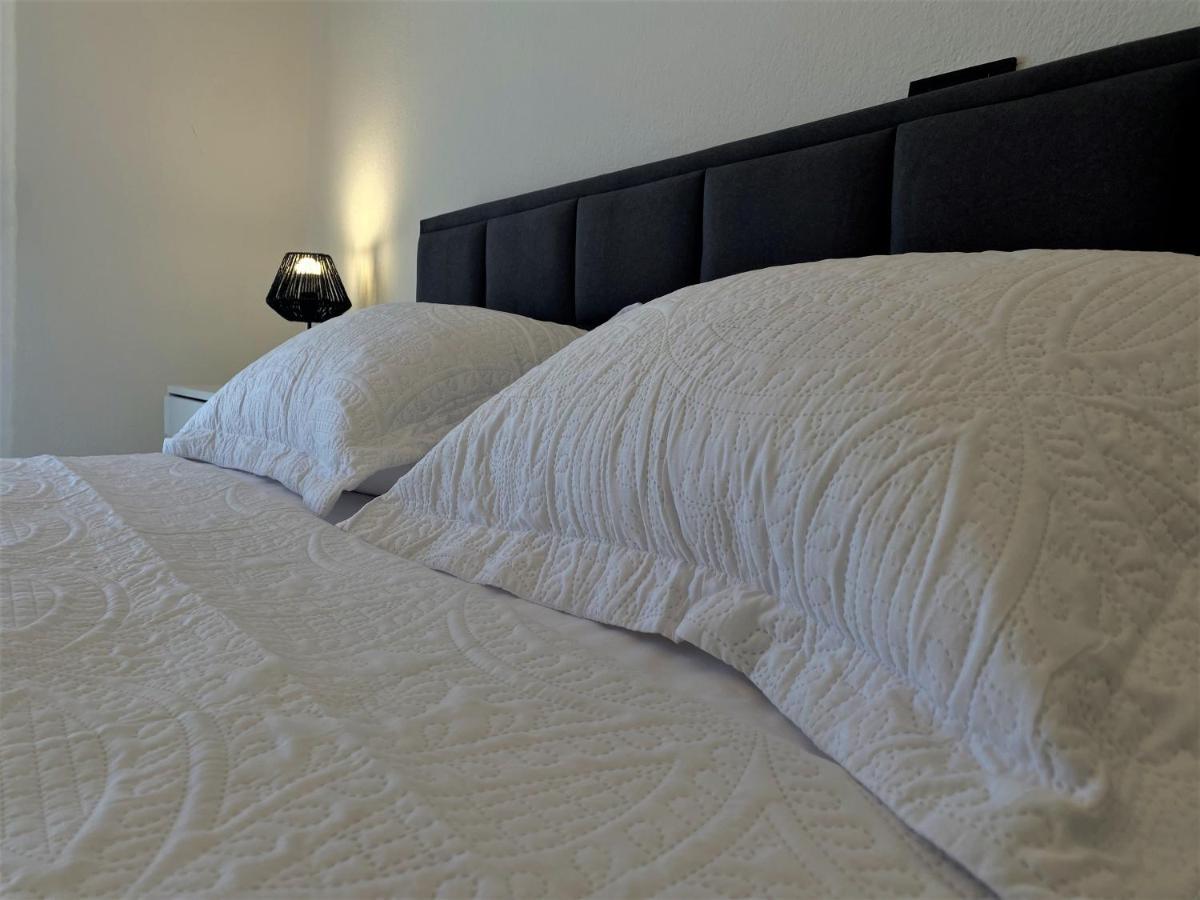 The White Corner Apartman Durrës Kültér fotó